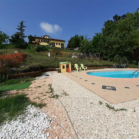 I Boidi Apartment Ница Монферато Екстериор снимка