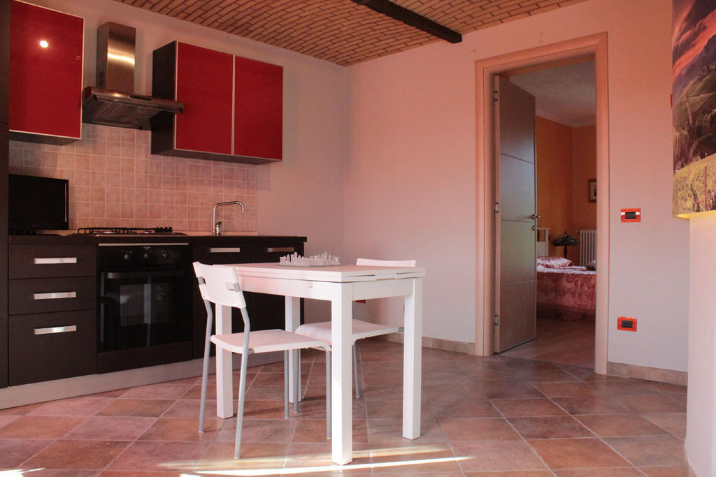 I Boidi Apartment Ница Монферато Екстериор снимка