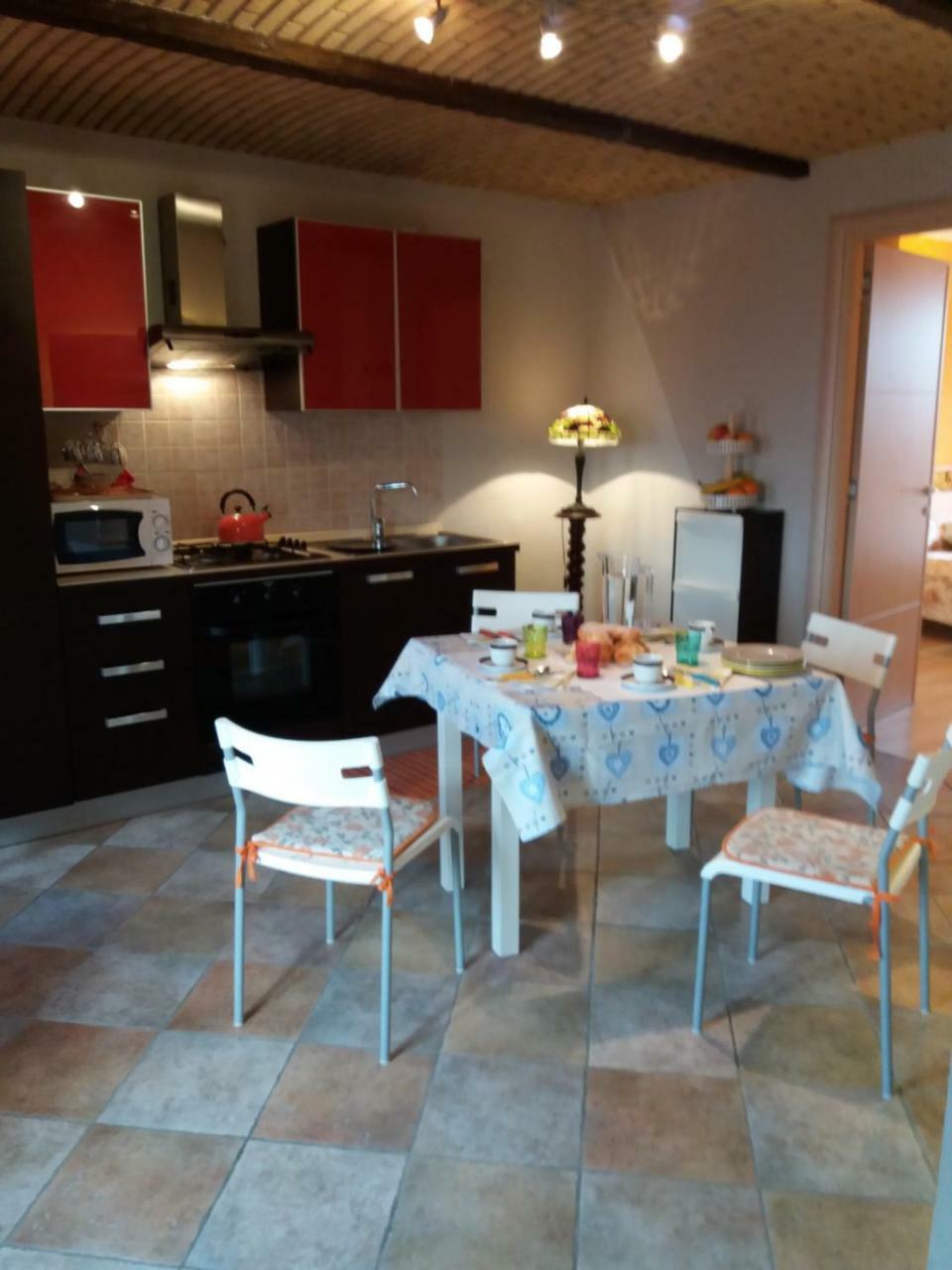 I Boidi Apartment Ница Монферато Екстериор снимка