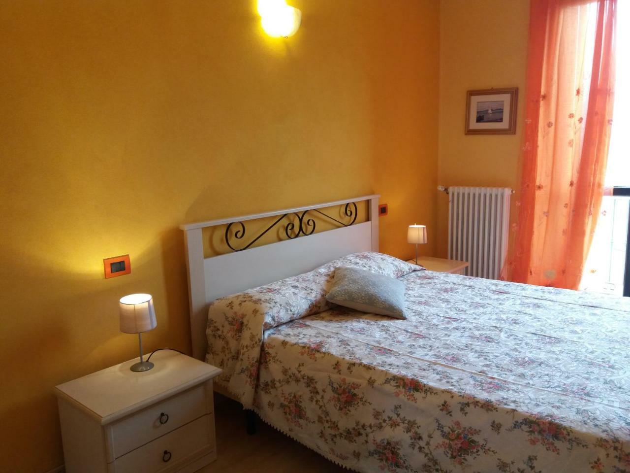 I Boidi Apartment Ница Монферато Екстериор снимка